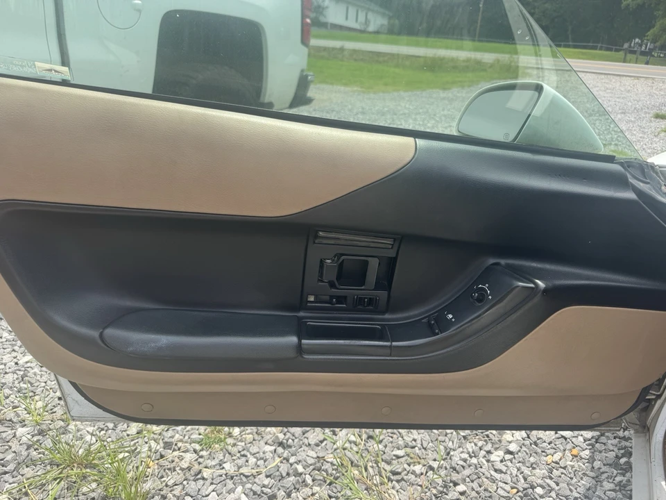 1995 Chevrolet Corvette C4 - Image 10 of 14
