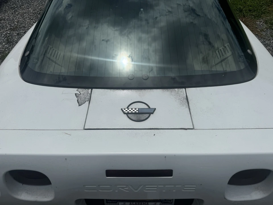 1995 Chevrolet Corvette C4 - Image 2 of 14