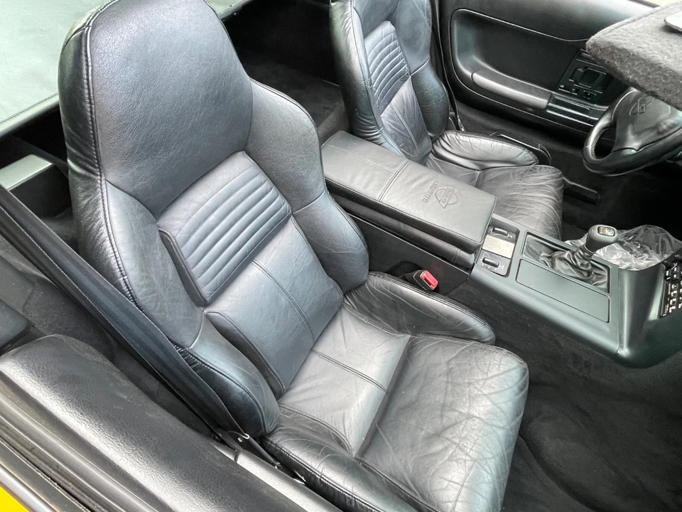 1995 Chevrolet Corvette C4 - Image 18 of 31