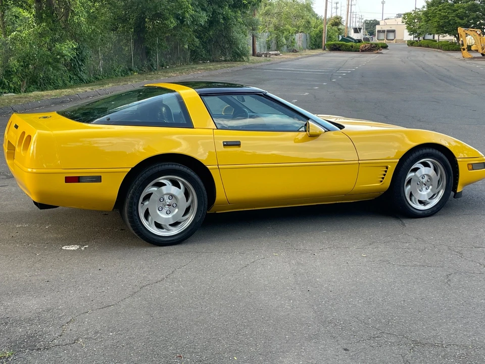 1995 Chevrolet Corvette C4 - Image 9 of 31