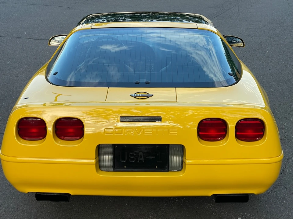 1995 Chevrolet Corvette C4 - Image 10 of 31