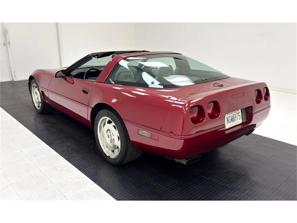 1995 Chevrolet Corvette C4 - Image 6 of 31