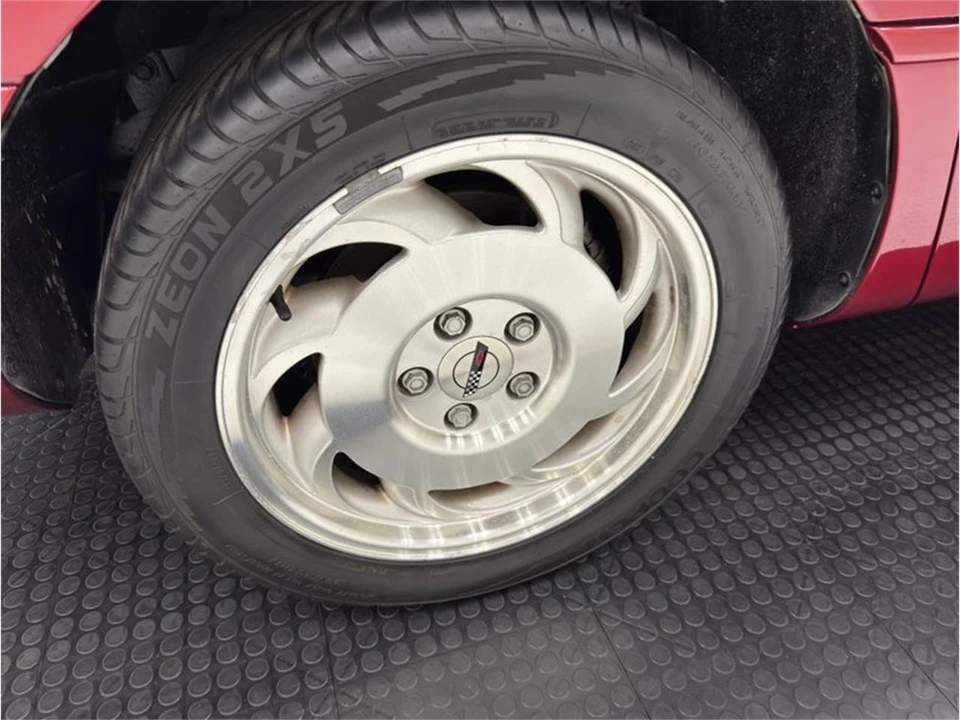 1995 Chevrolet Corvette C4 - Image 25 of 31