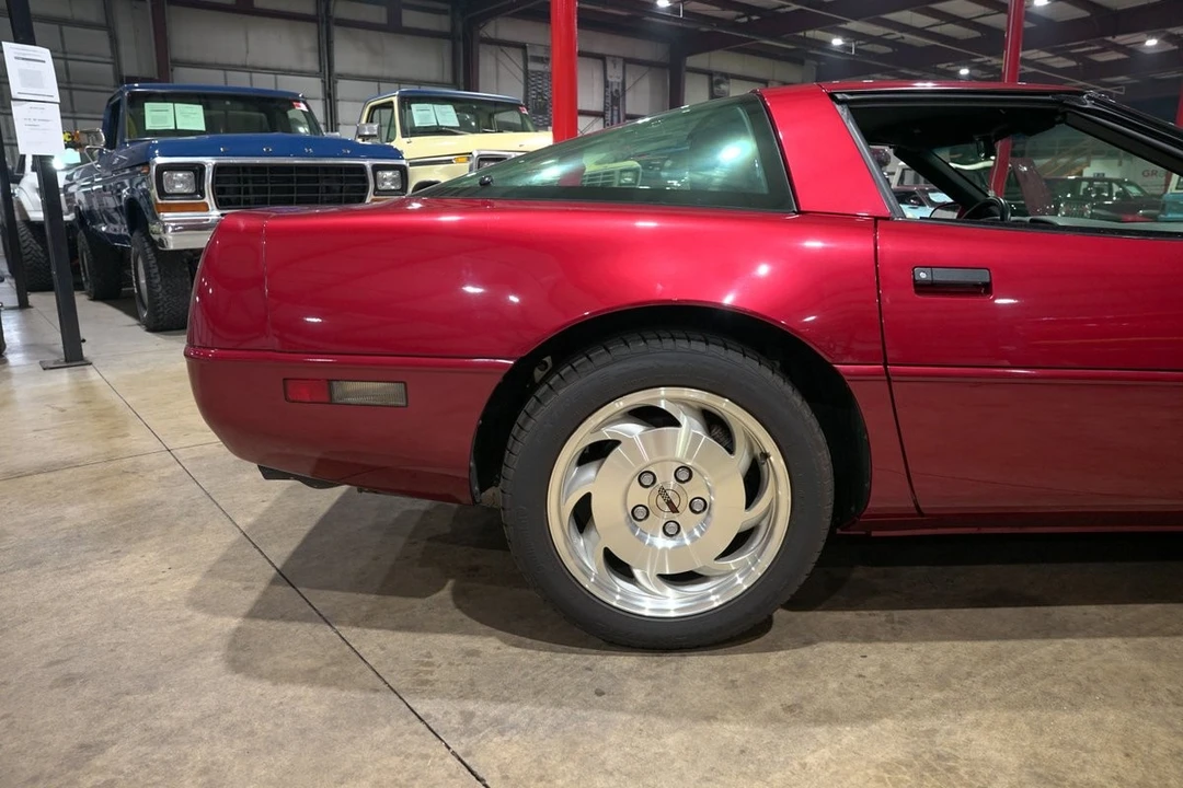 1995 Chevrolet Corvette C4 - Image 7 of 31
