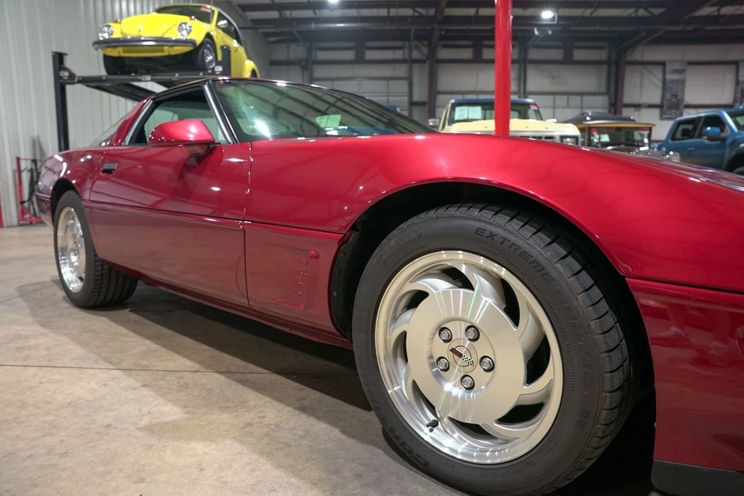 1995 Chevrolet Corvette C4 - Image 21 of 31