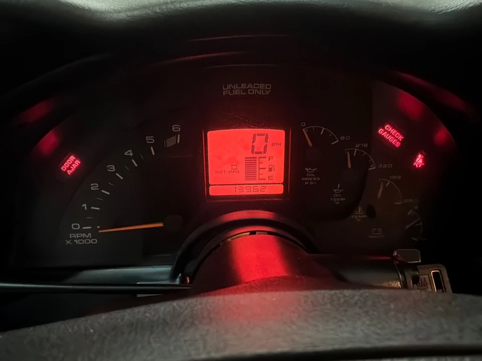 1995 Chevrolet Corvette C4 - Image 16 of 20