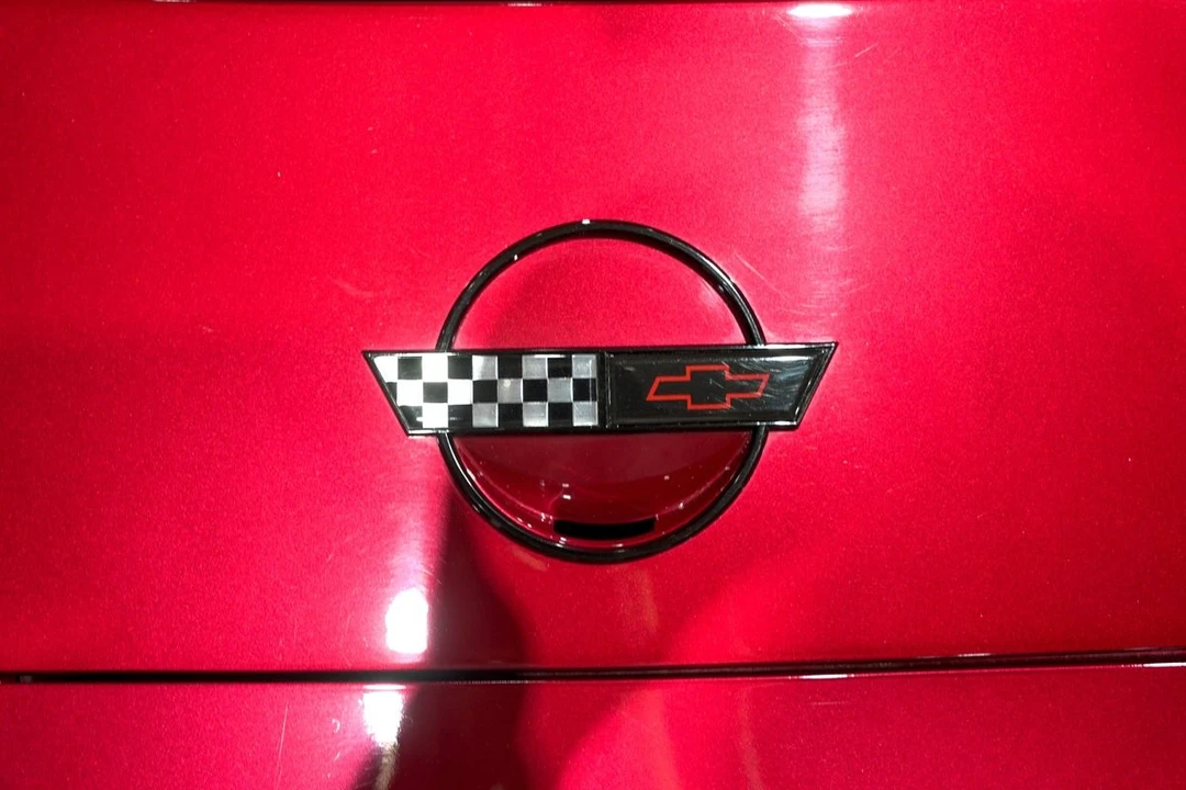 1995 Chevrolet Corvette C4 - Image 17 of 31