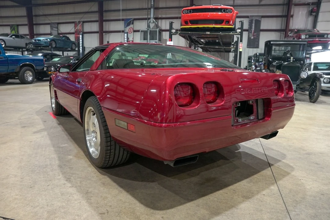 1995 Chevrolet Corvette C4 - Image 6 of 31