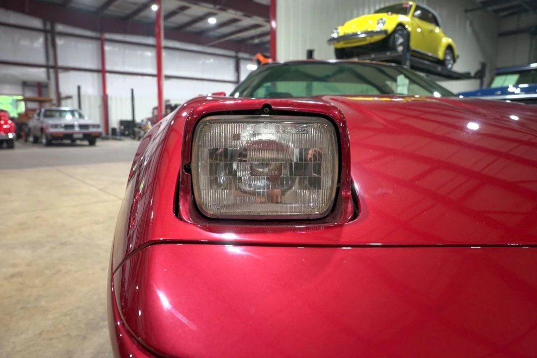 1995 Chevrolet Corvette C4 - Image 22 of 31