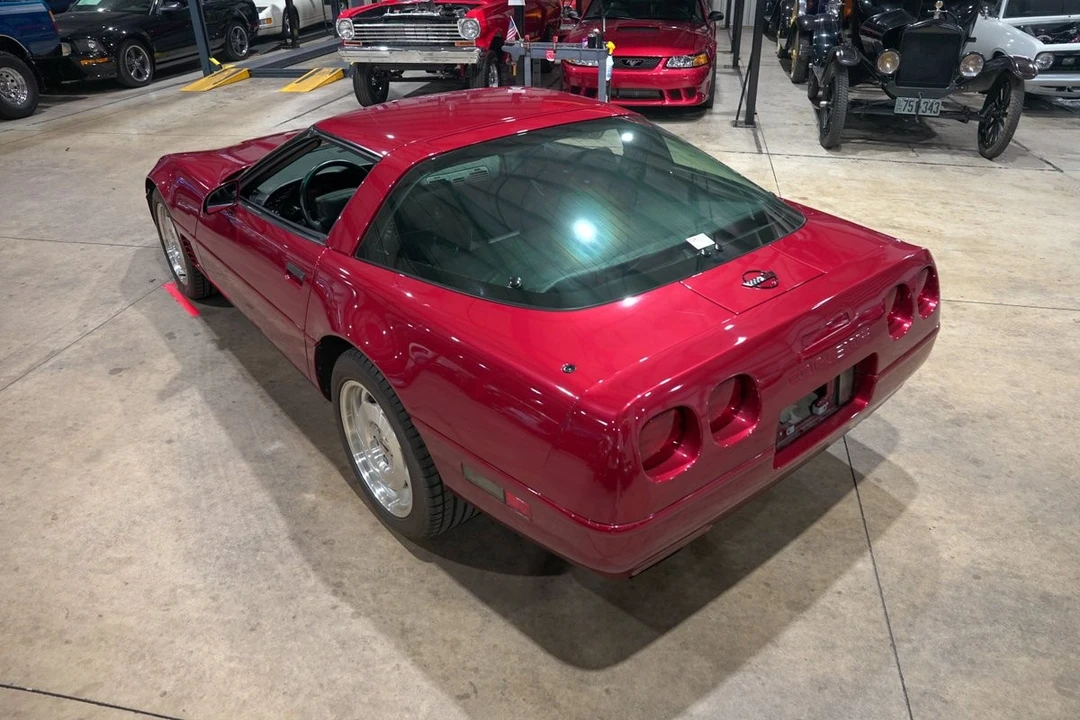1995 Chevrolet Corvette C4 - Image 14 of 31