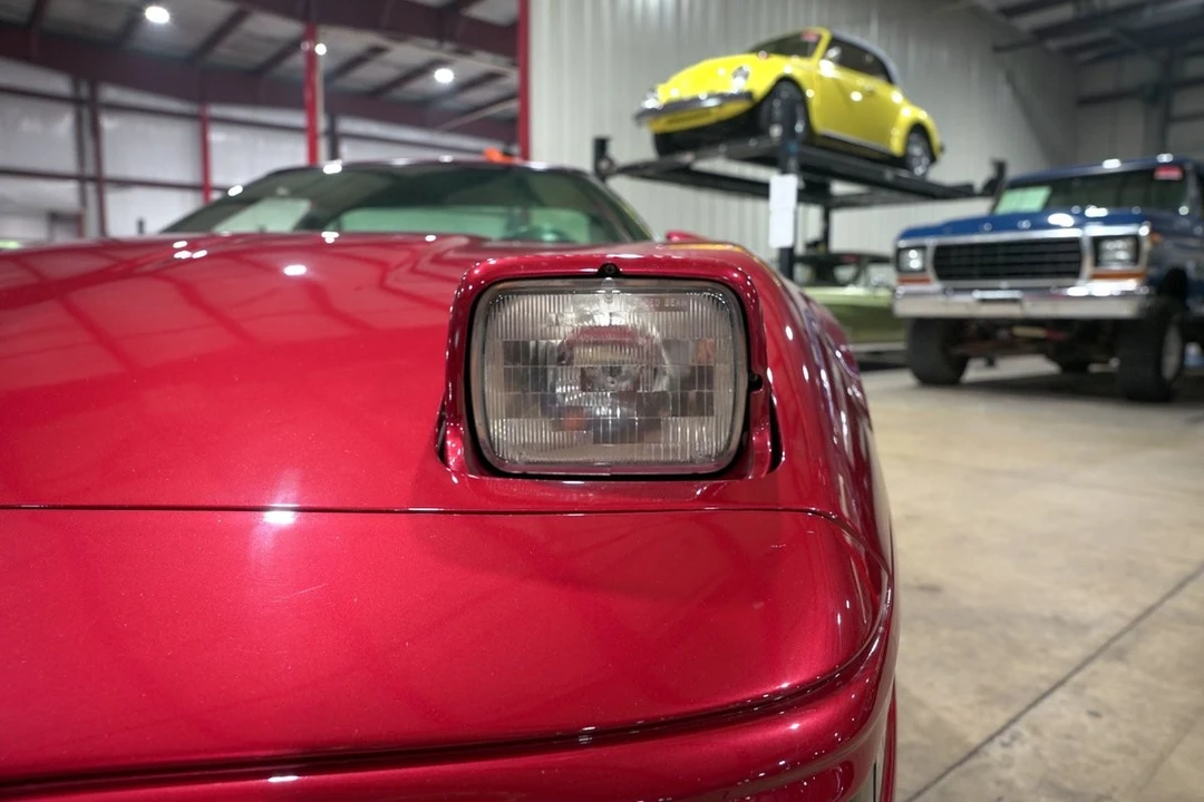 1995 Chevrolet Corvette C4 - Image 24 of 31