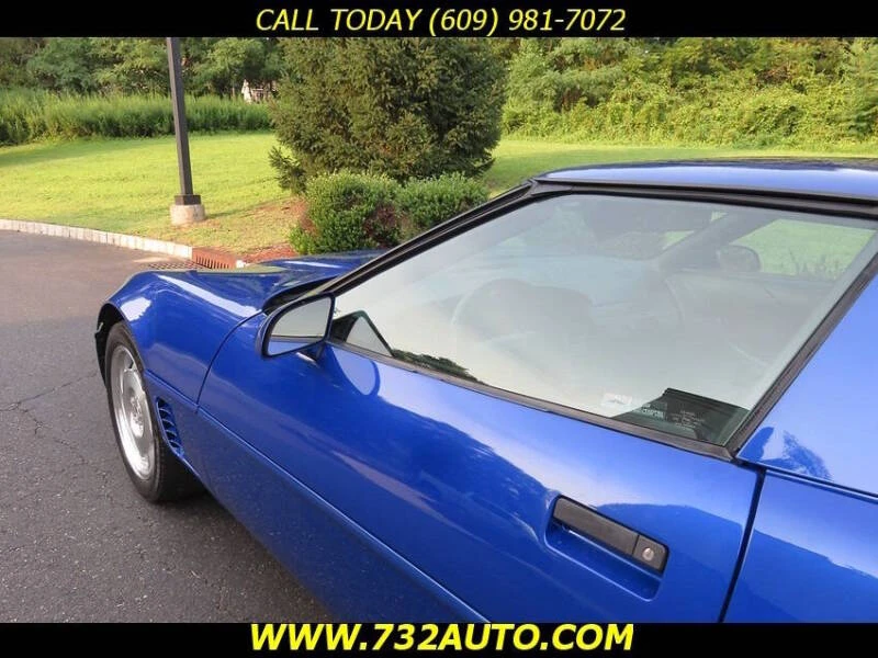 1995 Chevrolet Corvette C4 - Image 24 of 30