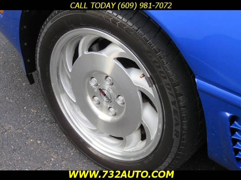 1995 Chevrolet Corvette C4 - Image 23 of 30