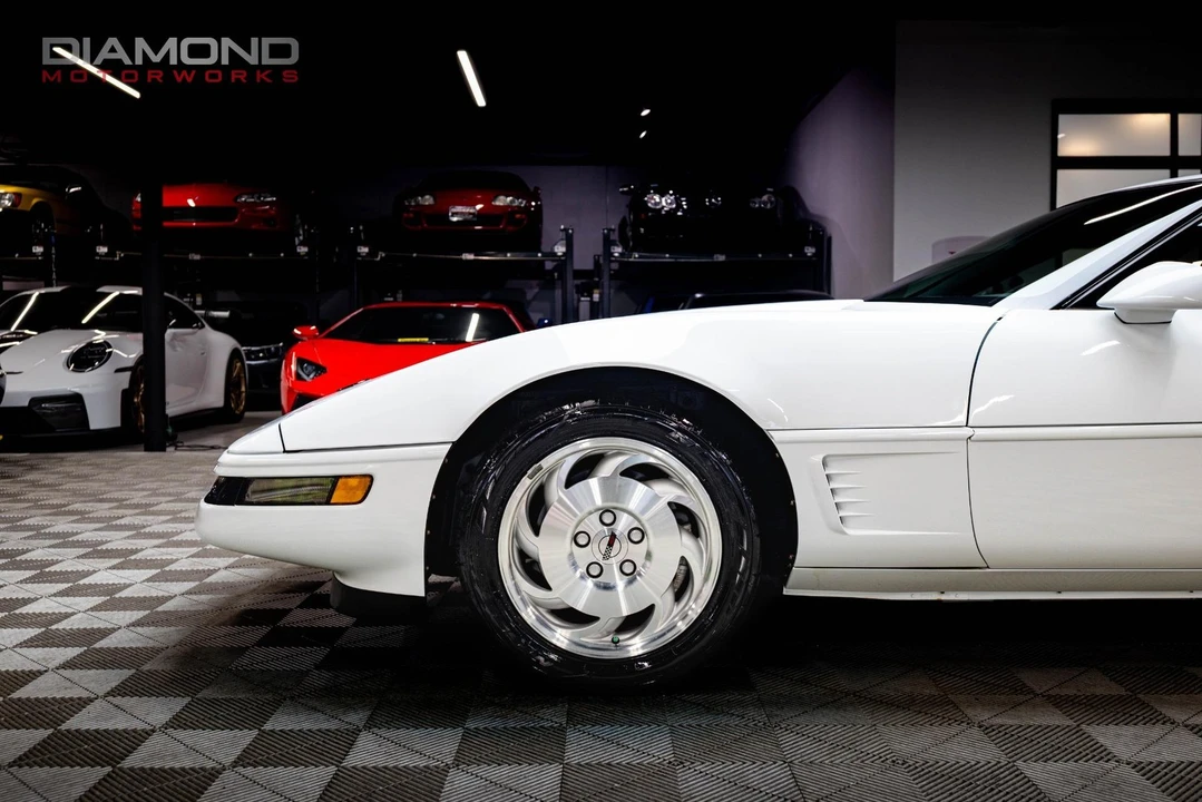 1995 Chevrolet Corvette C4 - Image 11 of 12