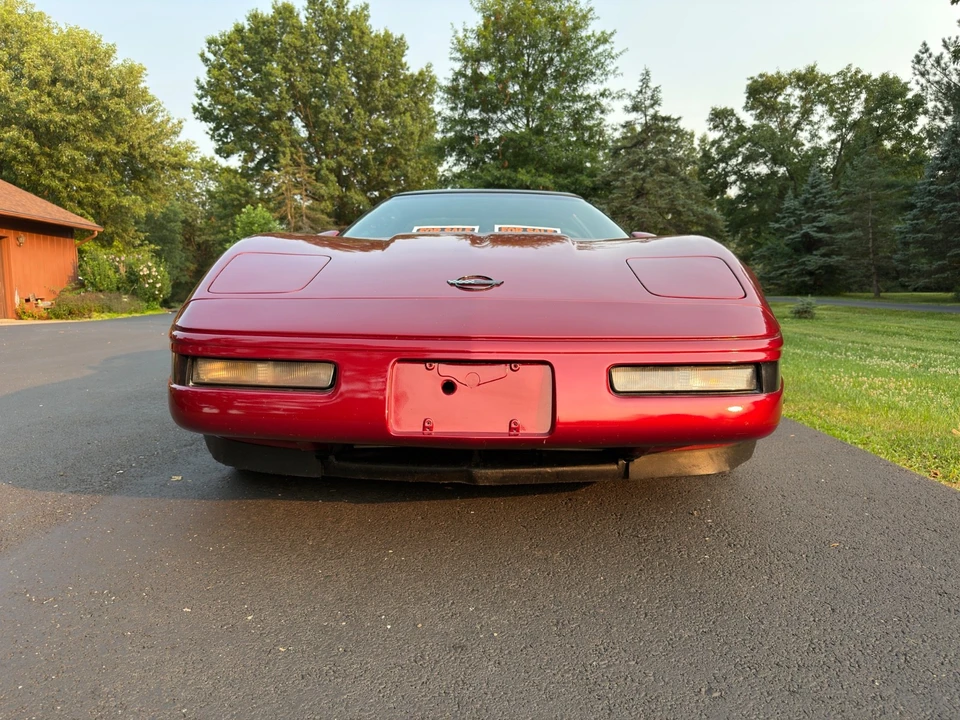 1995 Chevrolet Corvette C4 - Image 2 of 31