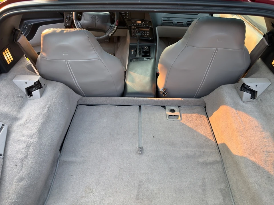 1995 Chevrolet Corvette C4 - Image 25 of 31