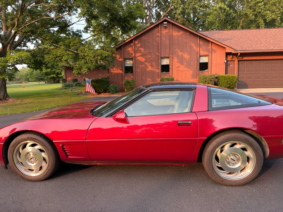 1995 Chevrolet Corvette C4 - Image 12 of 31