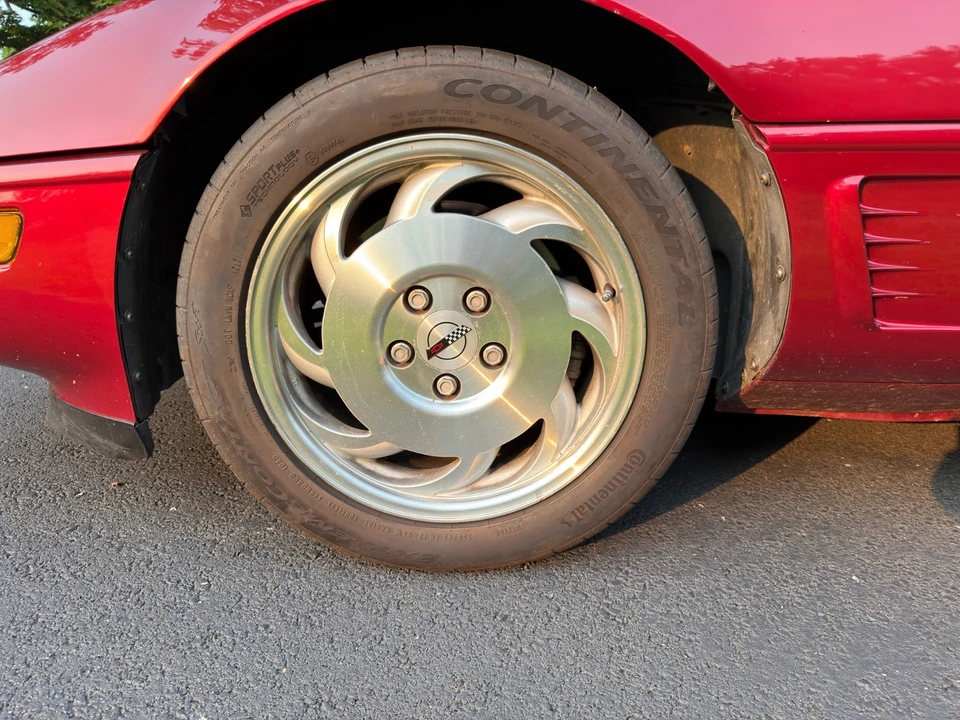 1995 Chevrolet Corvette C4 - Image 7 of 31