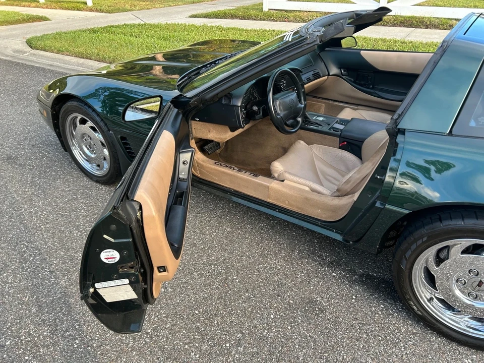 1995 Chevrolet Corvette C4 - Image 9 of 21