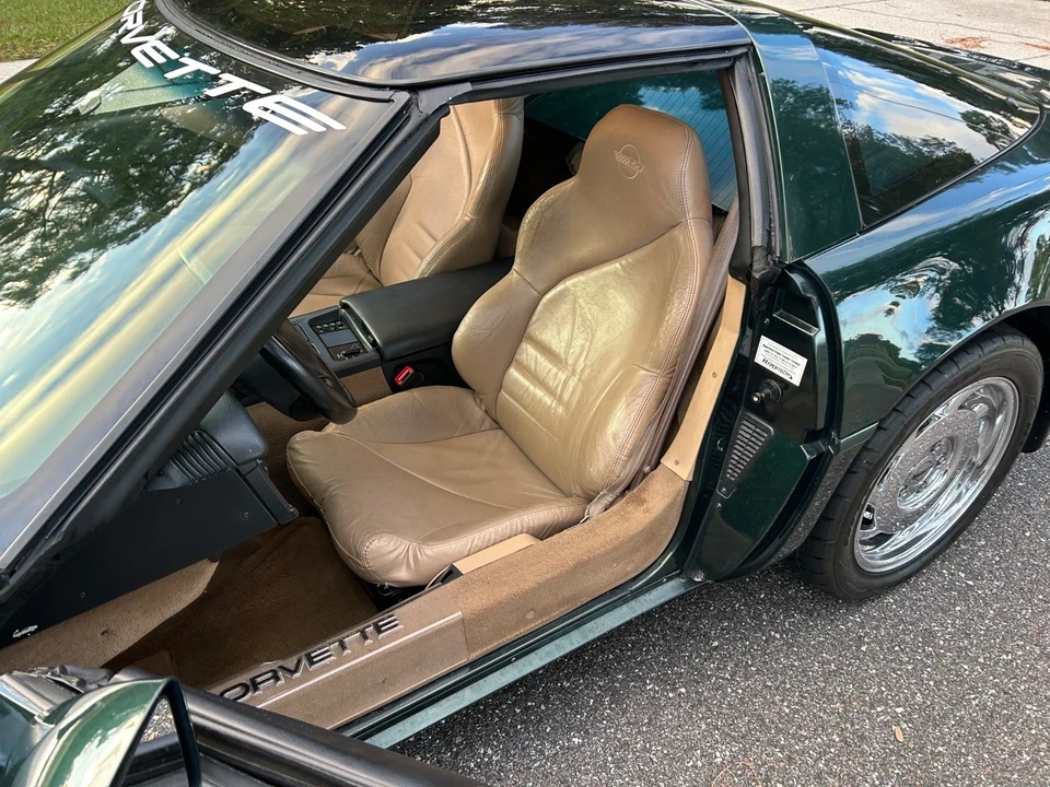 1995 Chevrolet Corvette C4 - Image 18 of 21