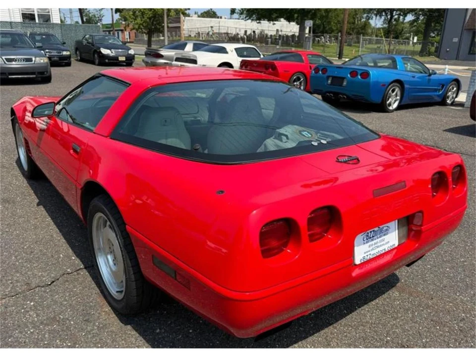 1995 Chevrolet Corvette C4 - Image 8 of 31