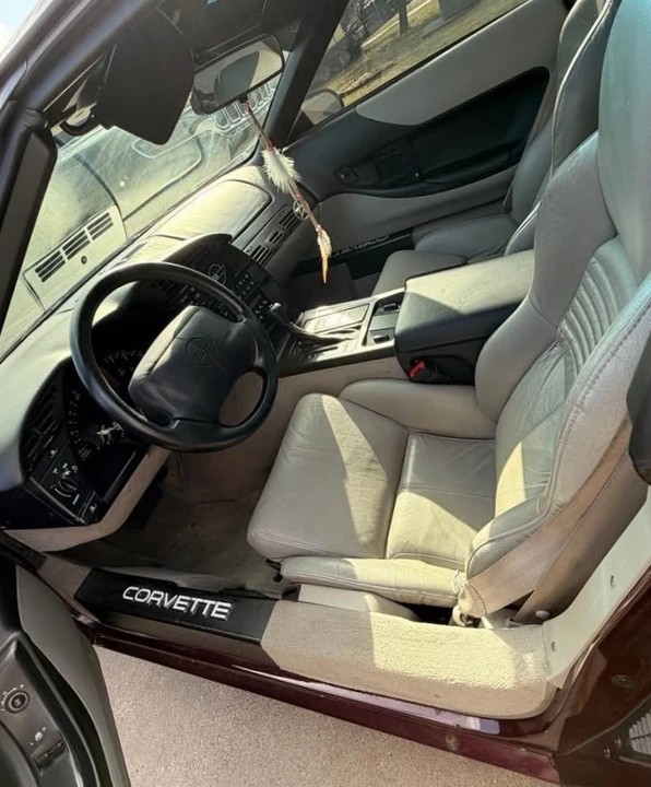 1995 Chevrolet Corvette C4 - Image 14 of 18