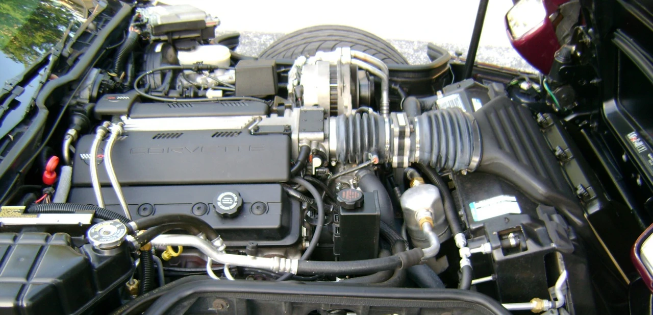 1995 Chevrolet Corvette C4 - Image 17 of 18