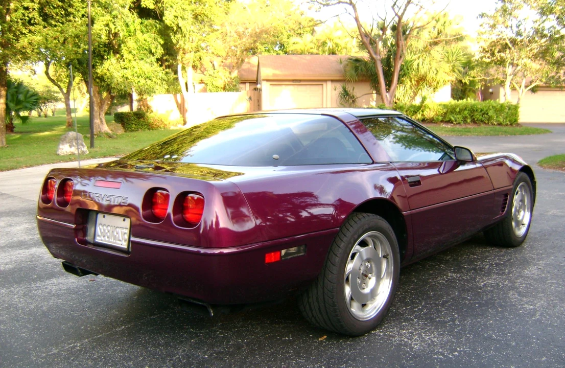 1995 Chevrolet Corvette C4 - Image 6 of 18