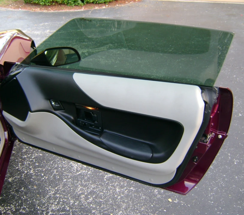 1995 Chevrolet Corvette C4 - Image 11 of 18