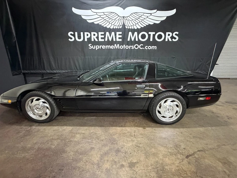 1995 Chevrolet Corvette C4 - Image 4 of 12