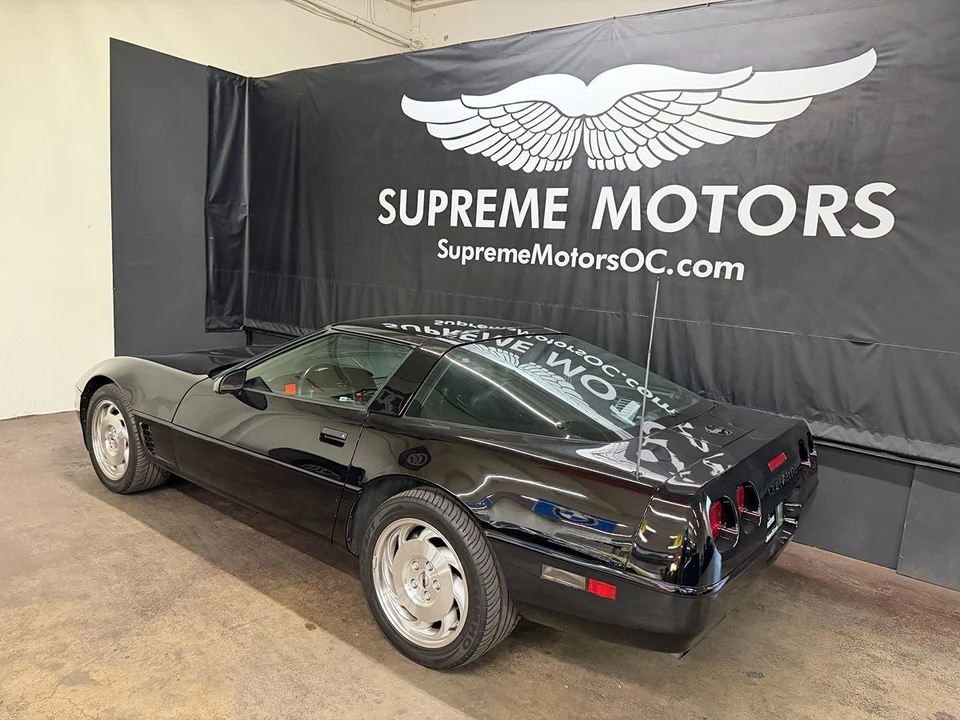 1995 Chevrolet Corvette C4 - Image 3 of 12