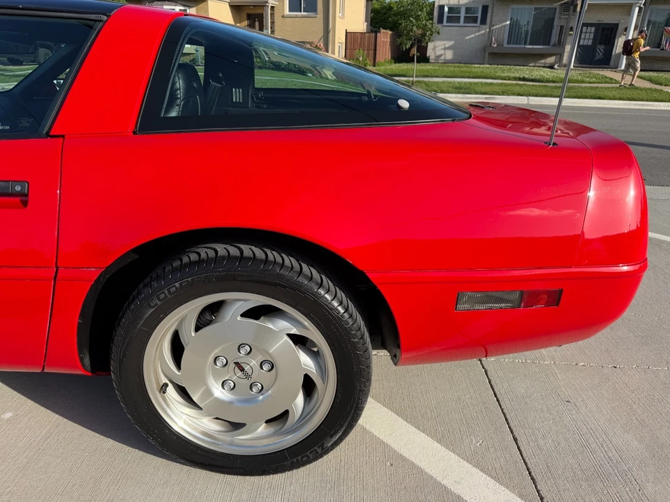 1995 Chevrolet Corvette C4 - Image 11 of 26