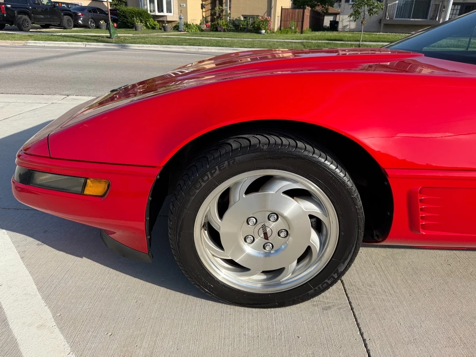 1995 Chevrolet Corvette C4 - Image 12 of 26