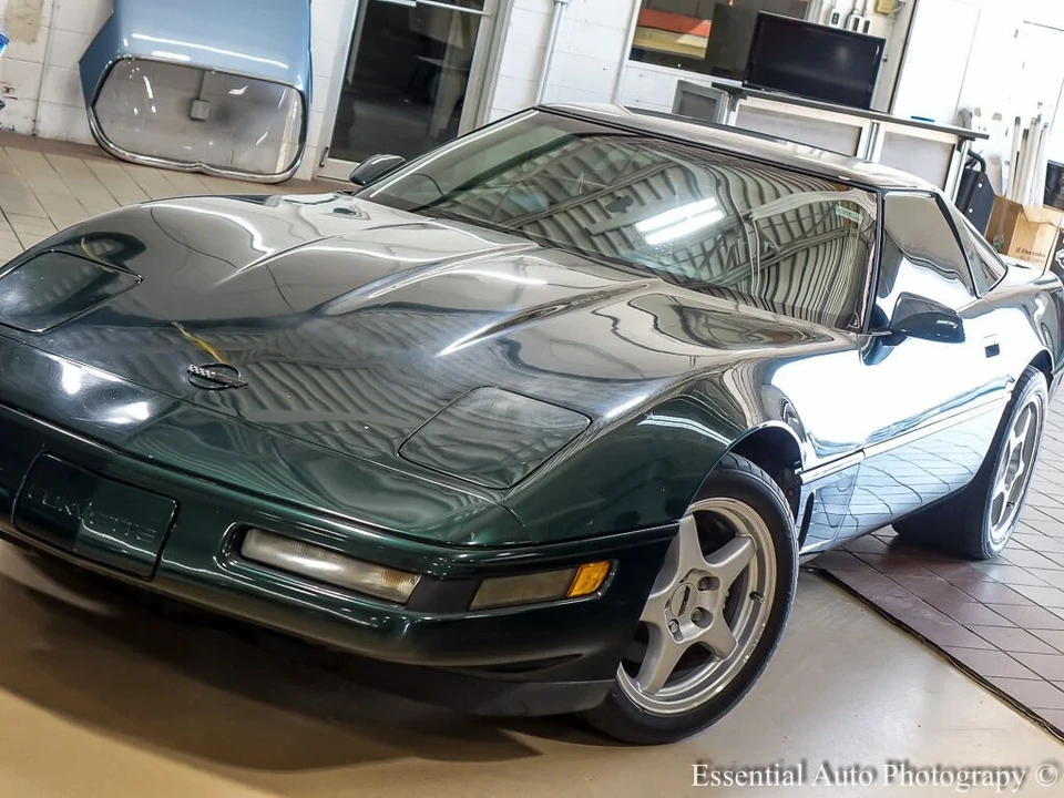 1995 Chevrolet Corvette C4 - Image 4 of 12