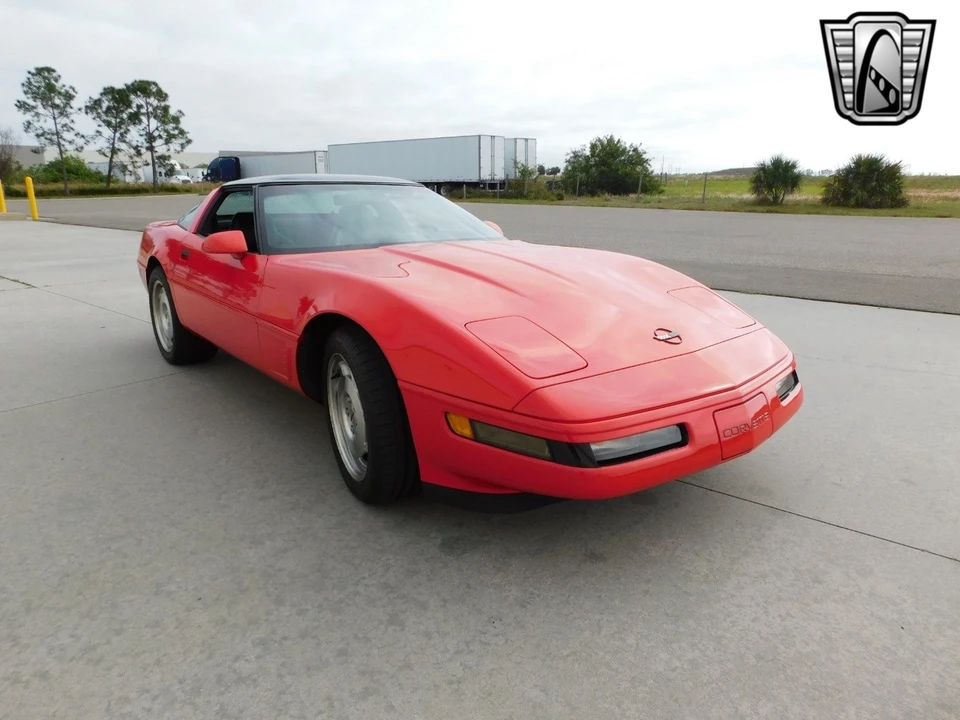 1995 Chevrolet Corvette C4 - Image 8 of 12