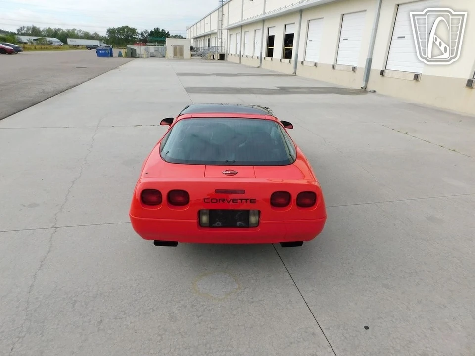 1995 Chevrolet Corvette C4 - Image 18 of 21