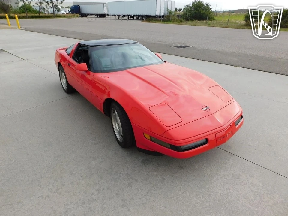 1995 Chevrolet Corvette C4 - Image 10 of 12