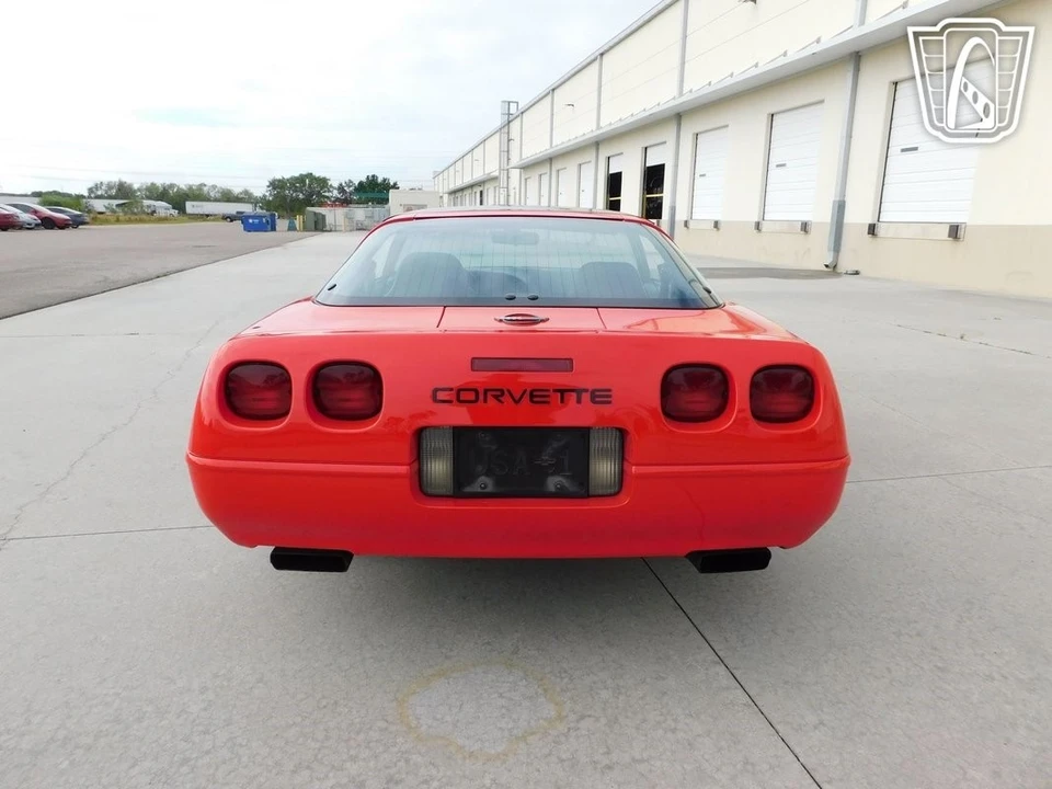 1995 Chevrolet Corvette C4 - Image 5 of 12