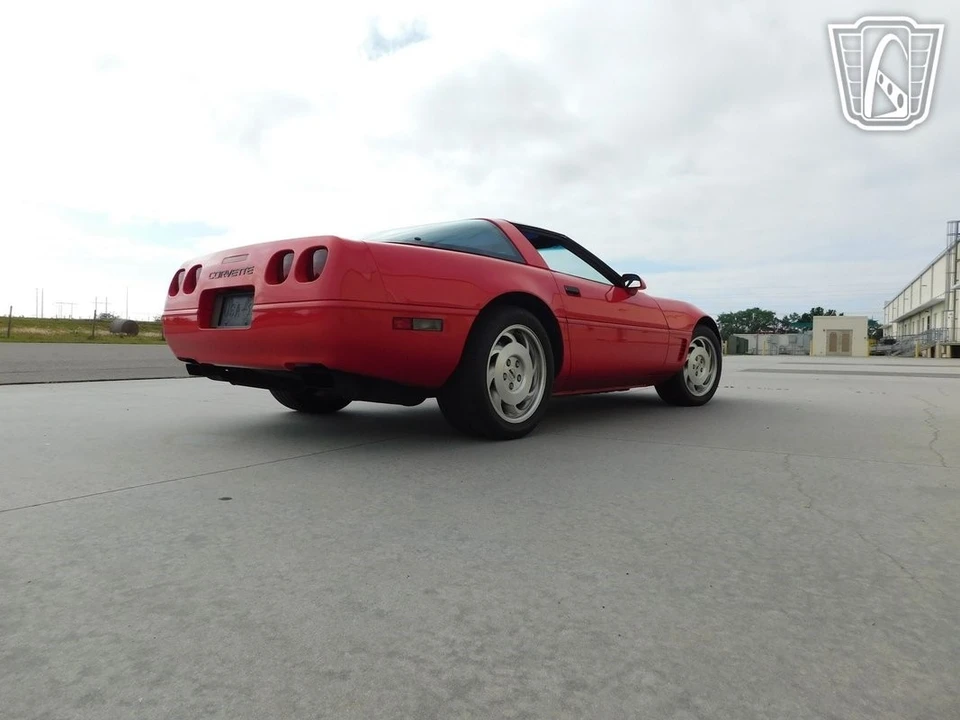 1995 Chevrolet Corvette C4 - Image 17 of 21