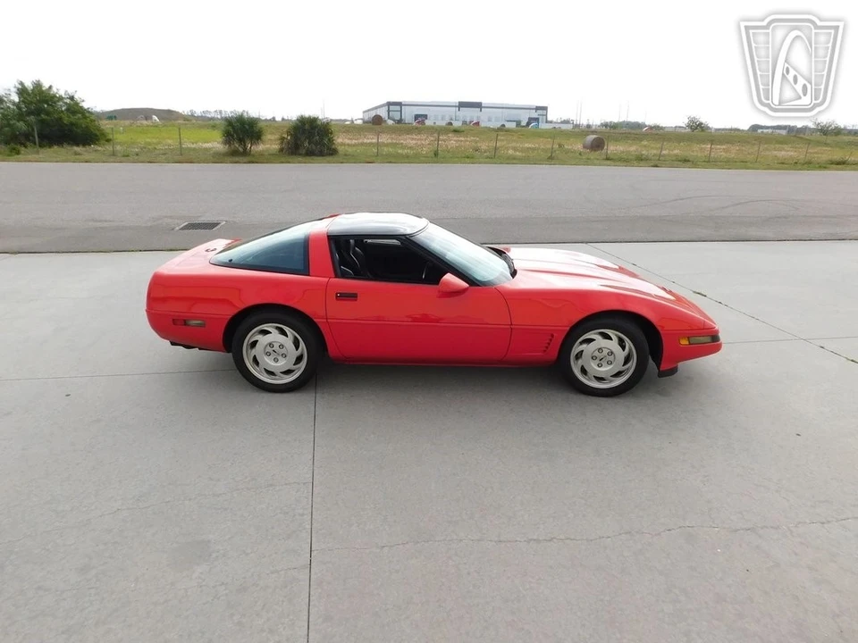 1995 Chevrolet Corvette C4 - Image 14 of 21
