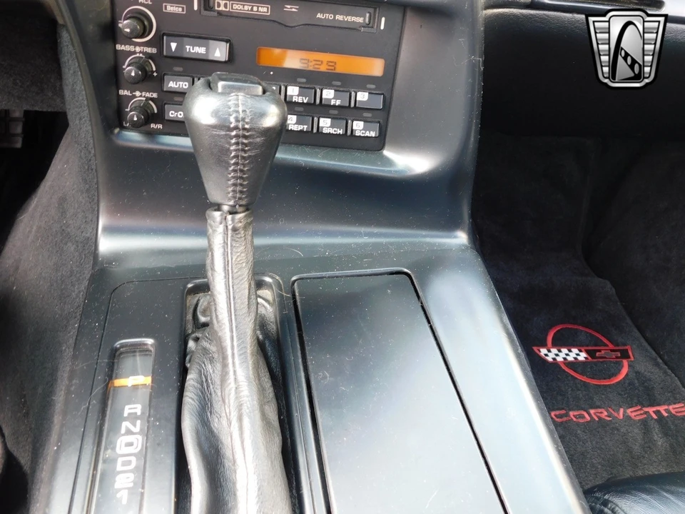1995 Chevrolet Corvette C4 - Image 13 of 21