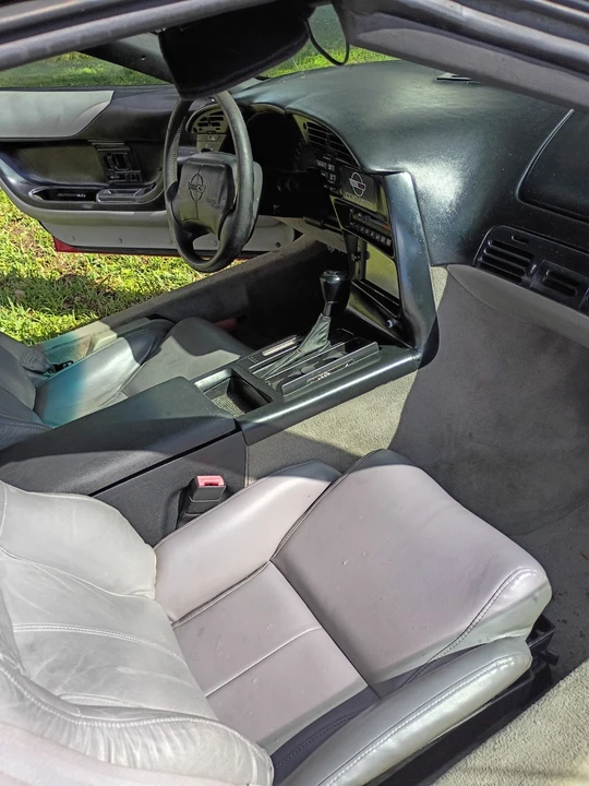 1995 Chevrolet Corvette C4 - Image 16 of 17