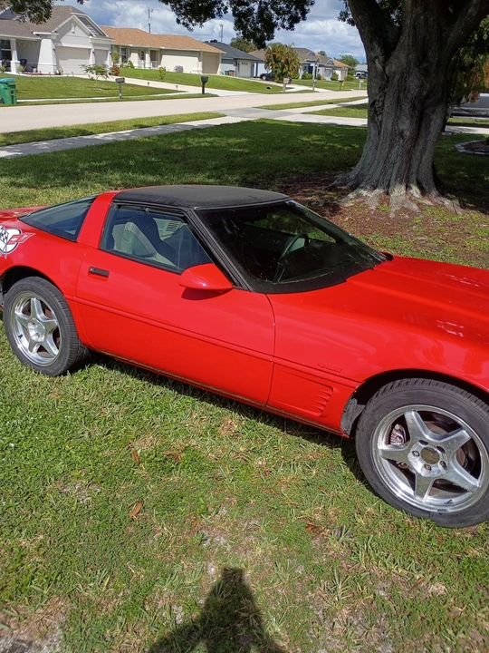 1995 Chevrolet Corvette C4 - Image 2 of 17