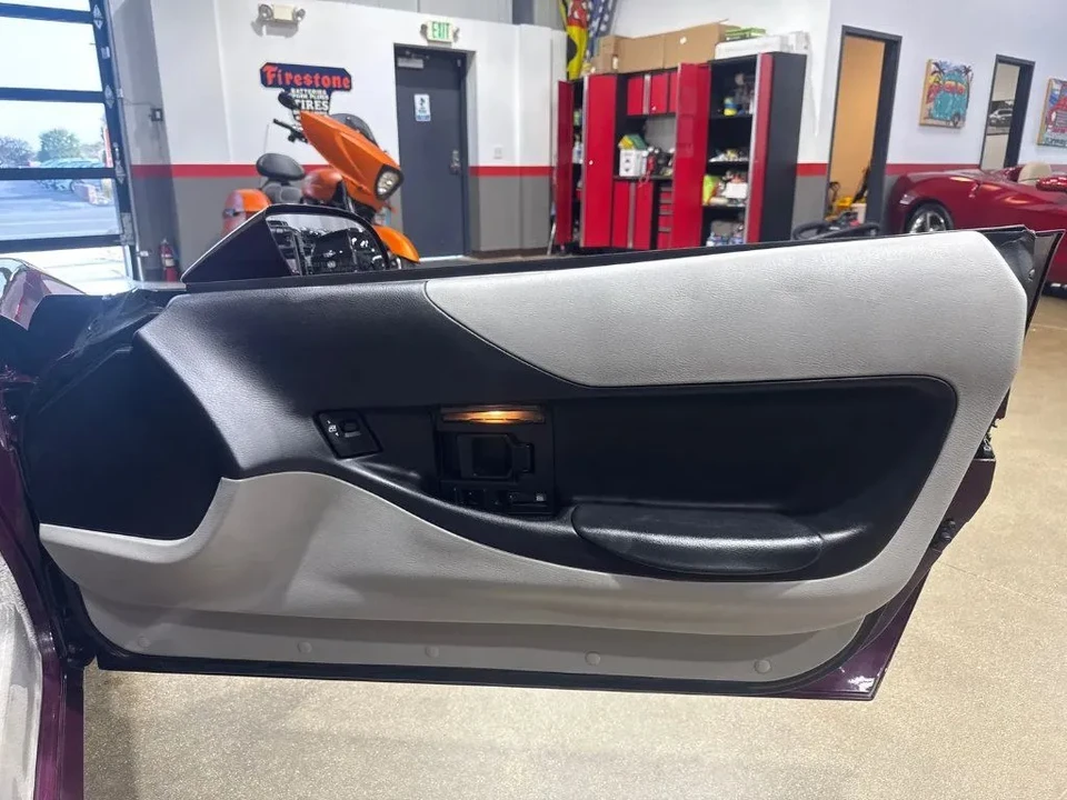 1995 Chevrolet Corvette C4 - Image 21 of 31