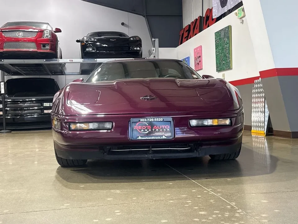 1995 Chevrolet Corvette C4 - Image 28 of 31