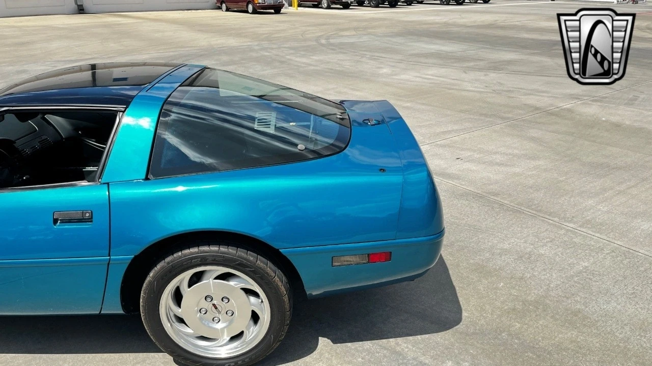 1995 Chevrolet Corvette C4 - Image 7 of 12