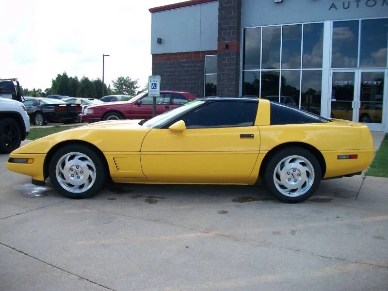 1995 Chevrolet Corvette C4 - Image 3 of 20