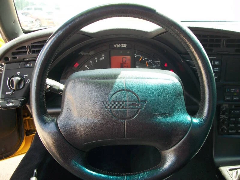 1995 Chevrolet Corvette C4 - Image 19 of 20