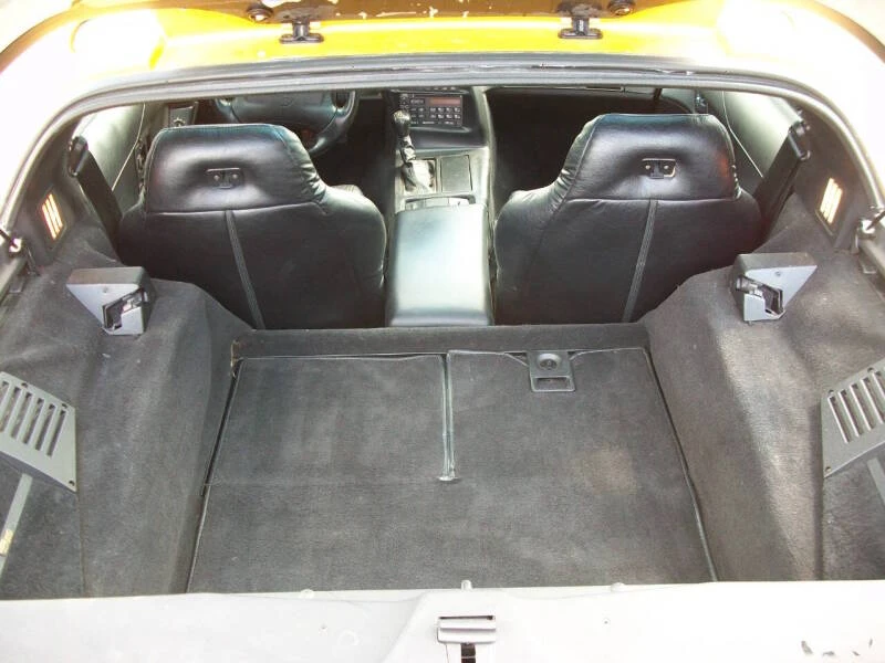 1995 Chevrolet Corvette C4 - Image 14 of 20
