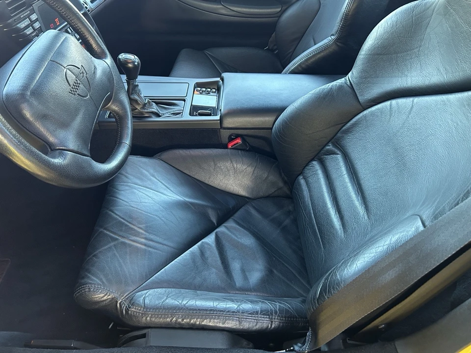 1995 Chevrolet Corvette C4 - Image 13 of 21